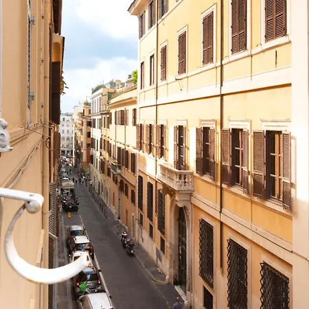 Trevi Апартаменты *